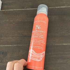 Bumble and Bumble soft texture finishing spray